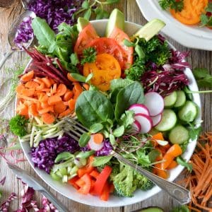 Colorful fresh vegetable salad in a bowl.